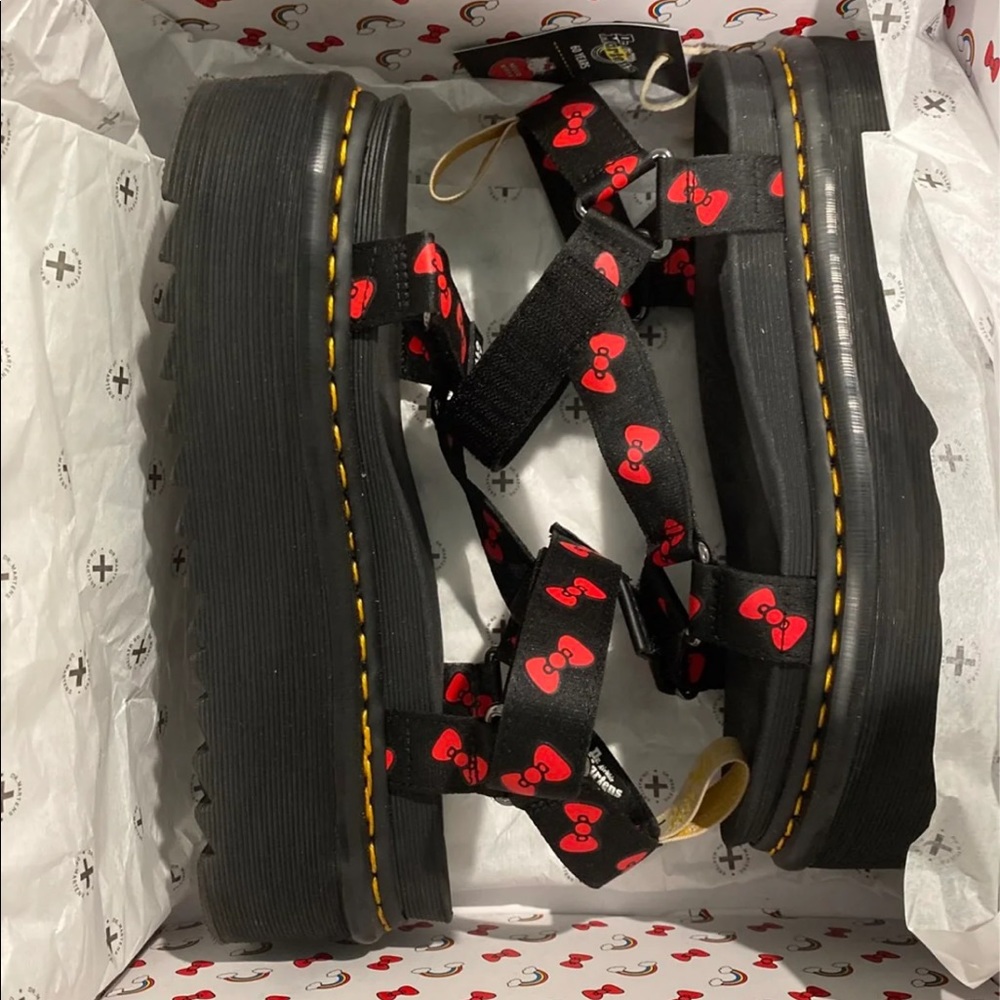 Rare hello kitty dr. martens platform sandals